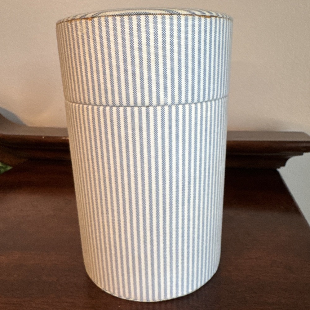 7" Vintage Tommy Hilfiger Perfume Case Cylinder Fabric Blue Stripes - Case Only - Picture 12 of 14